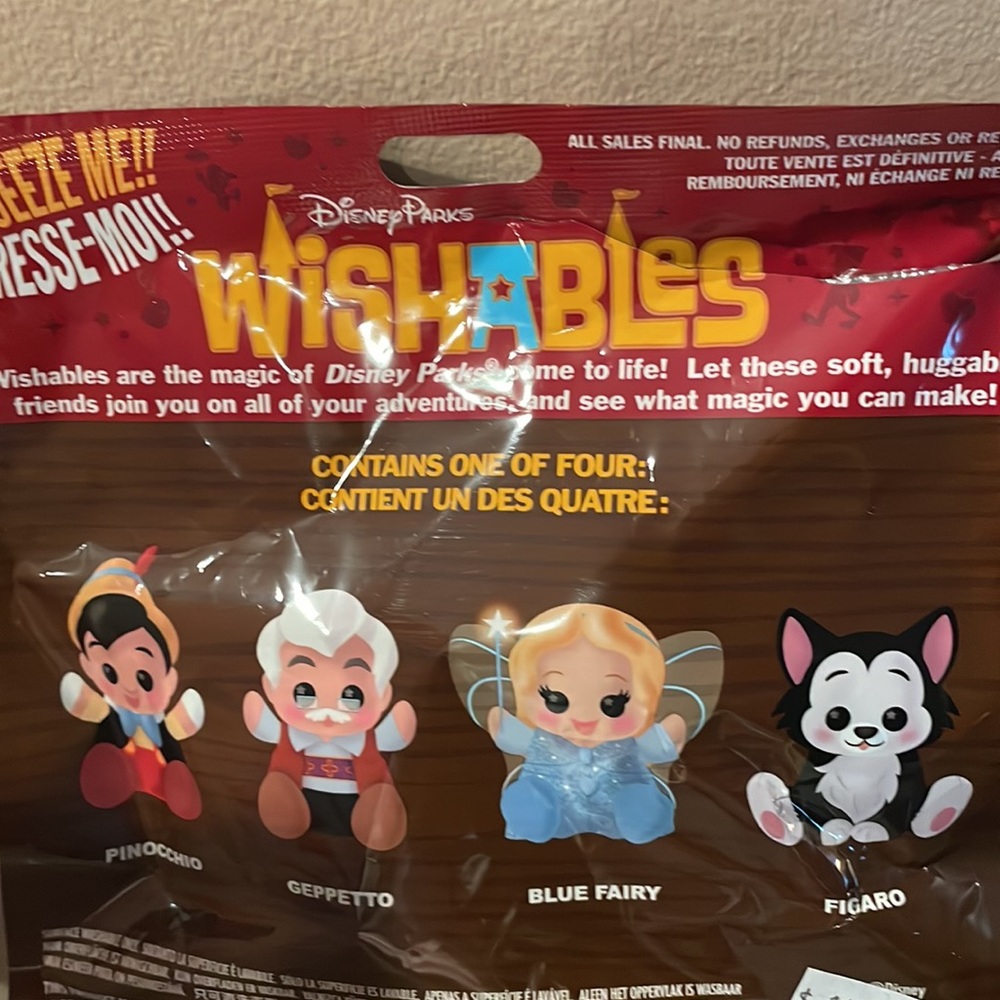 Disbey parks Wishables Geppetto from Pinocchio - Picture 4 of 4